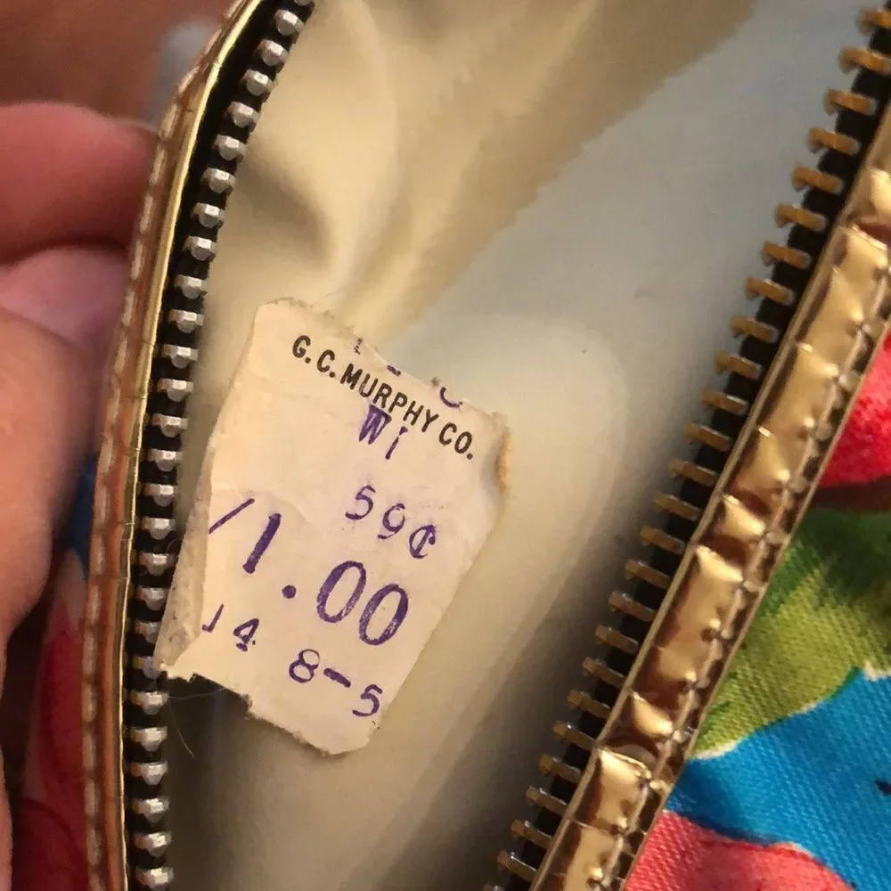 Deadstock Vintage Satiny small make up case pouch